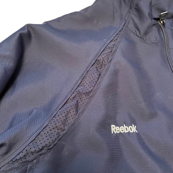 NHL Reebok Winnipeg Jets Fan Jacket - Men’s Size Medium-Vented Back-Front Zip - Picture 4 of 12